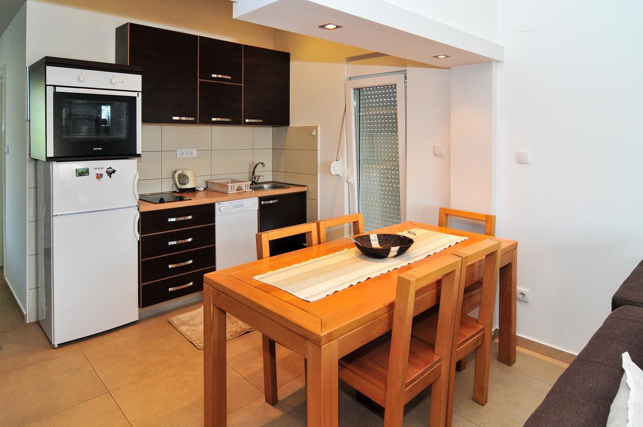 Apartments Pean ティヴァト エクステリア 写真