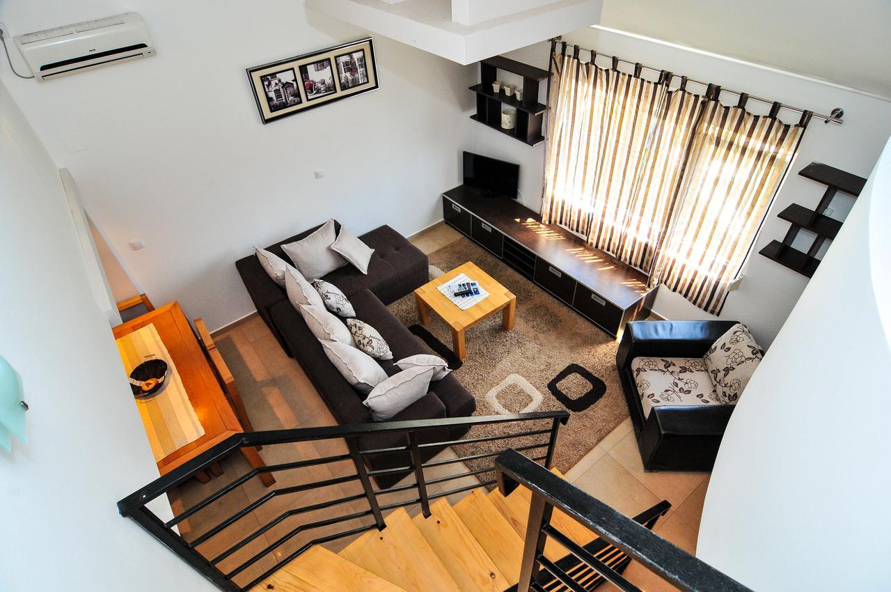 Apartments Pean ティヴァト エクステリア 写真