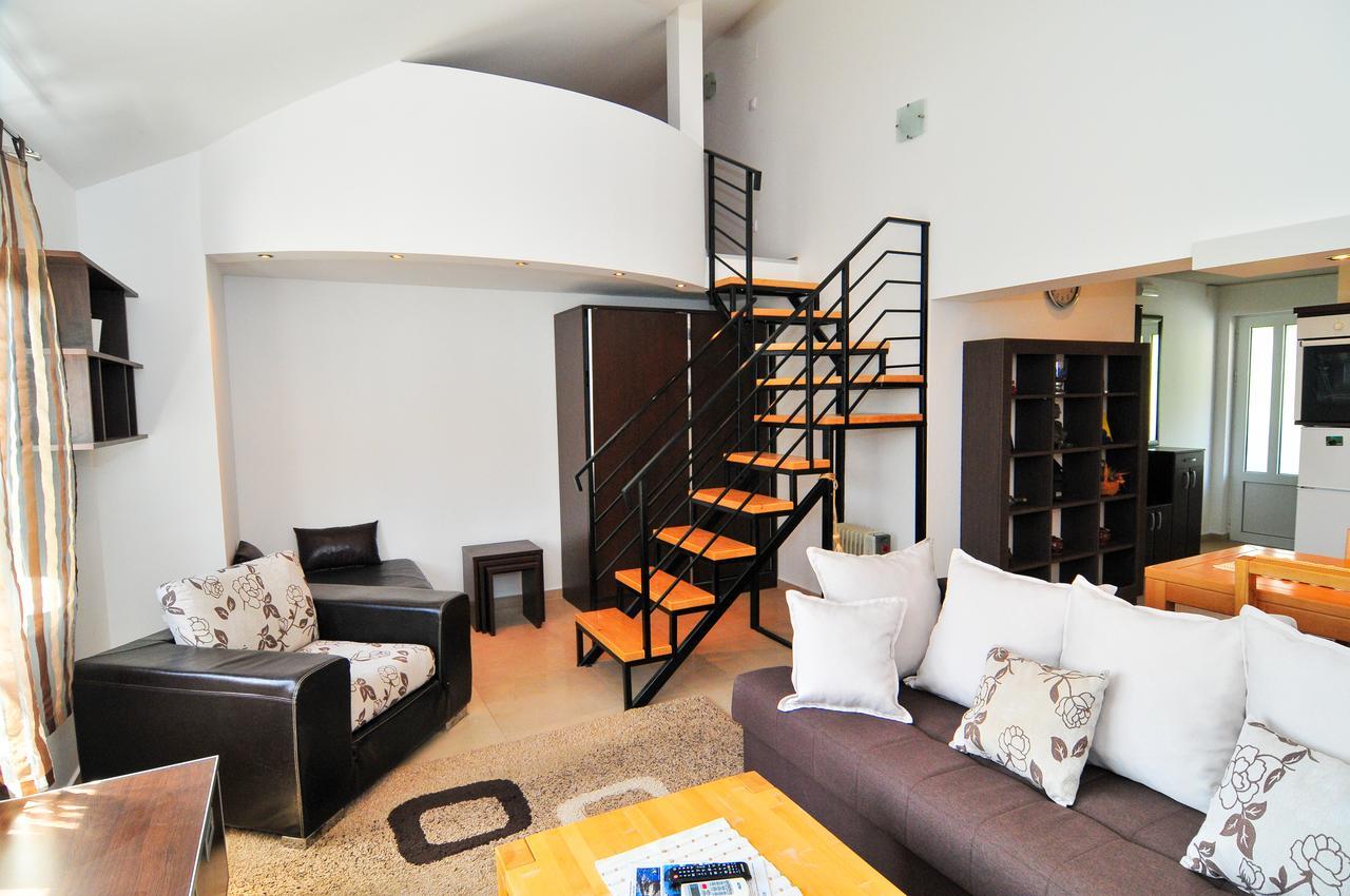 Apartments Pean ティヴァト エクステリア 写真