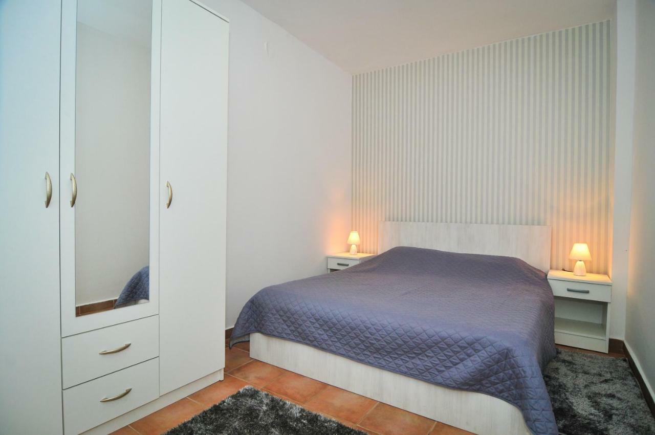 Apartments Pean ティヴァト エクステリア 写真